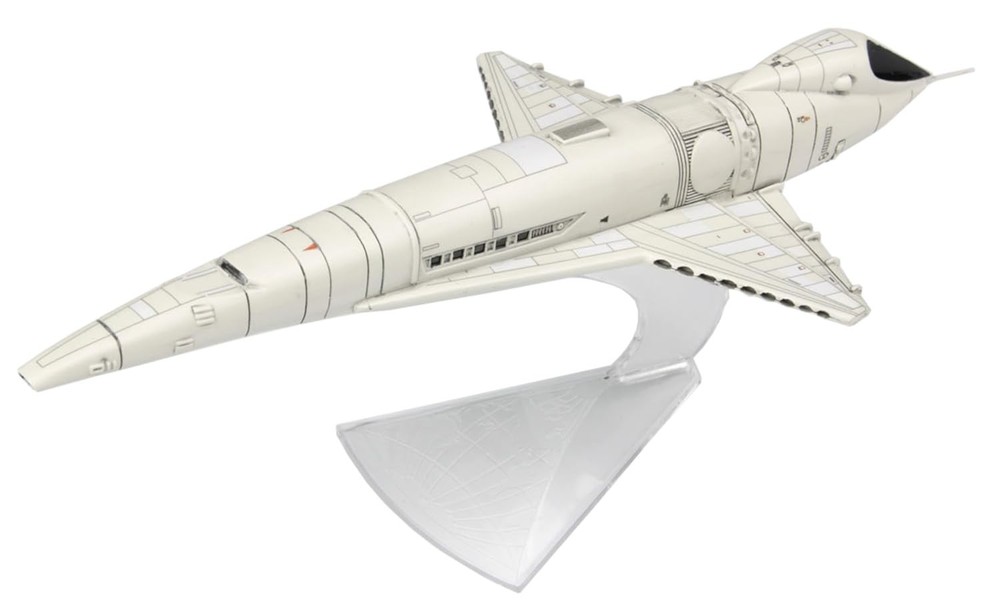 PLATZ Moebius model 2001: A Space Odyssey Orion Space Clipper