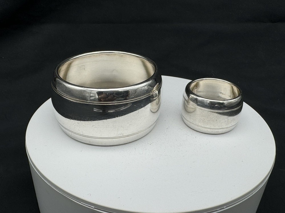 Sterling Silver Napkin Ring with one Miniature