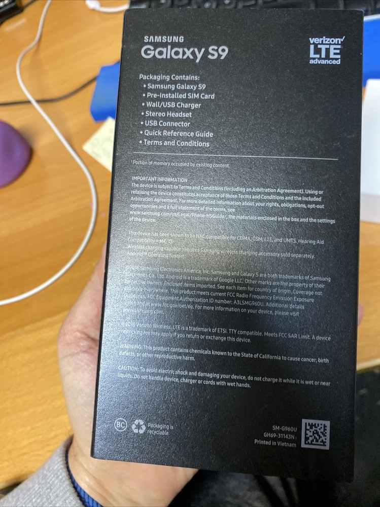 100% Auth Samsung Galaxy S964 Verizon Empty Box