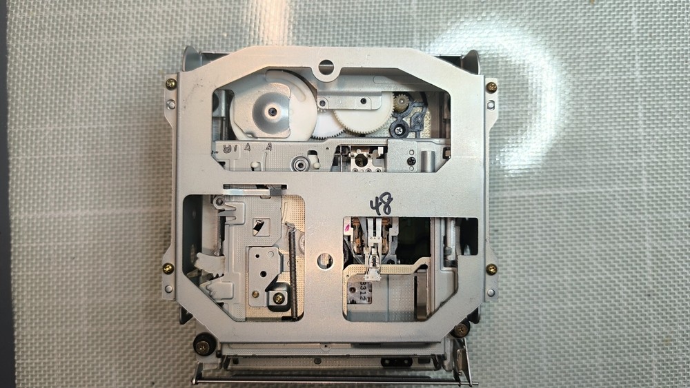 Minidisc mechanism