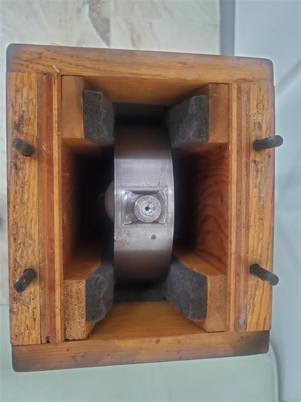 Morehouse 2000 lbs Proving Ring w/case