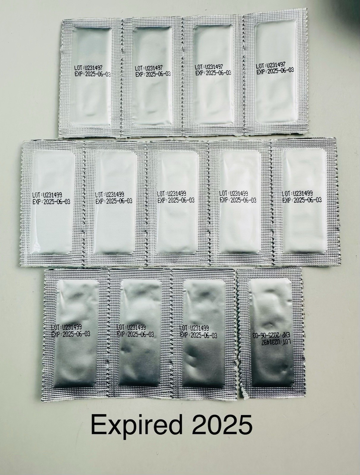 Keto Mojo GK+ Blood Glucose & Ketone Dual Monitoring System Kit ( EXP 2025 )