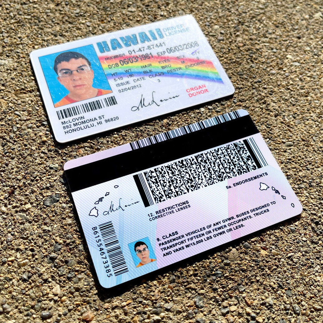 🌈🤓 McLovin ID CARD Movie Superbad Mc Lovin with "HOLOGRAM" 🌈🤓