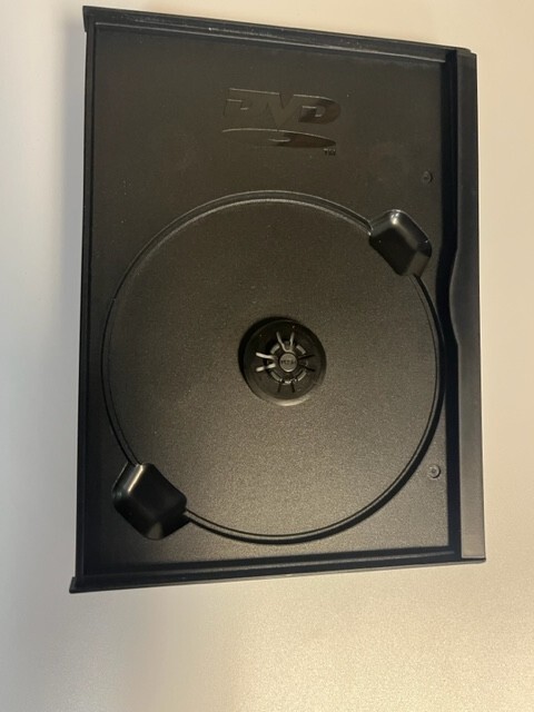 2 HIGH QUALITY CLASSIC SNAP CASE W DVD LOGO, BLACK