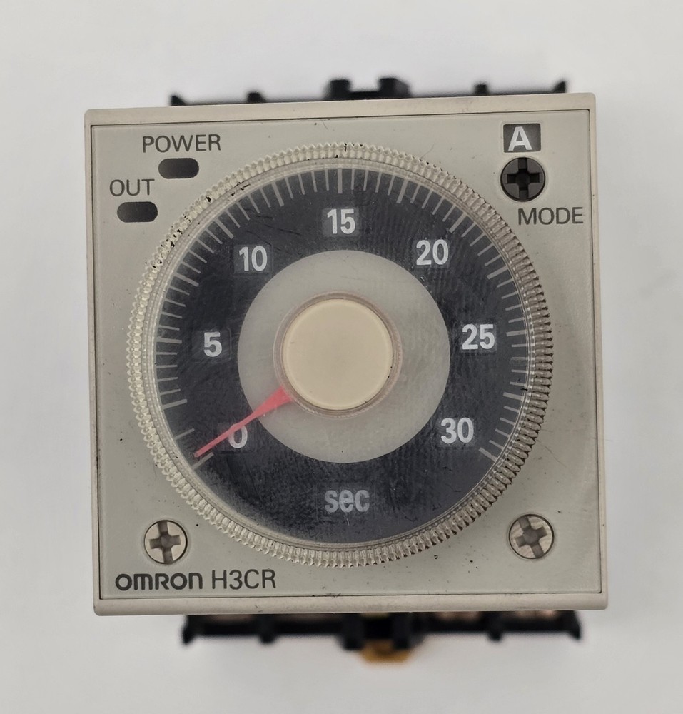 Omron H3CR-A 24VDC Solid State Multifunctonal Timer Contact 5A 250V 2-M4X30 Base