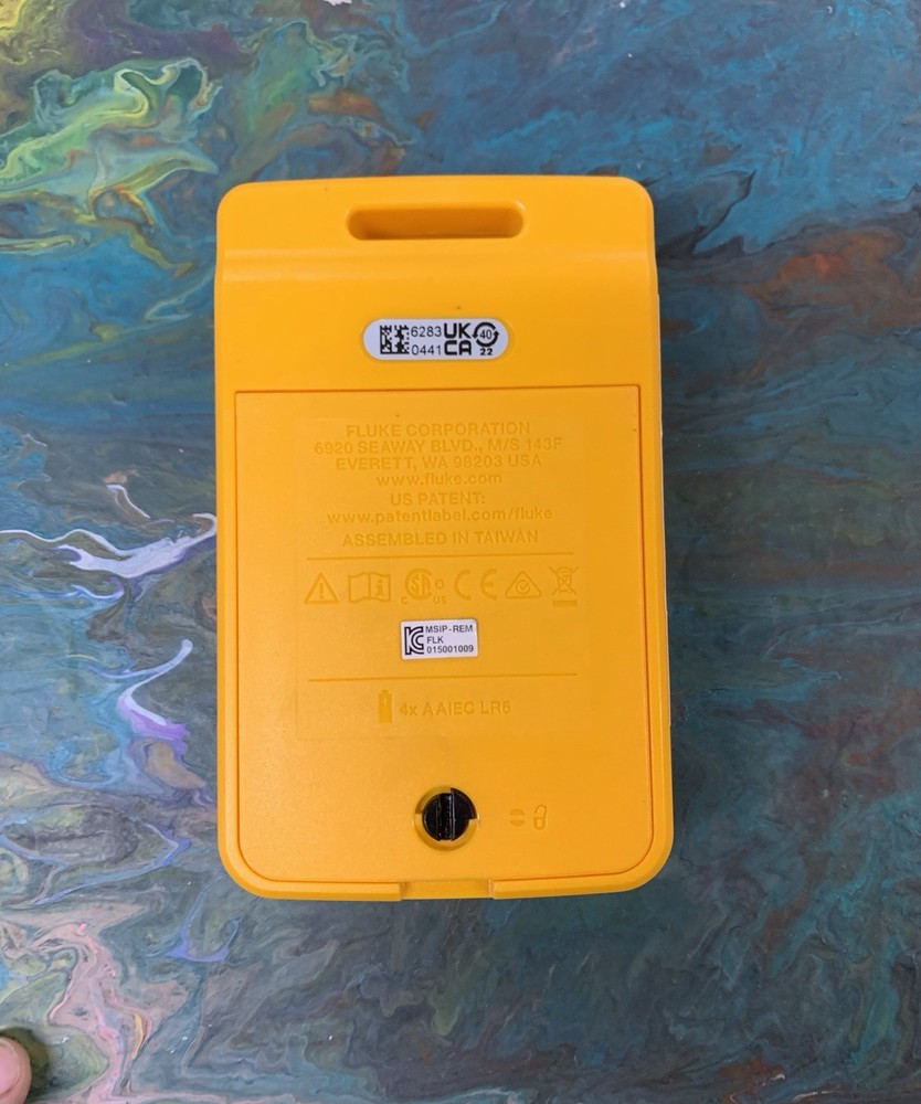 Fluke PRV240 Proving Unit - Bench Tested & Verified - 240V AC/DC Source