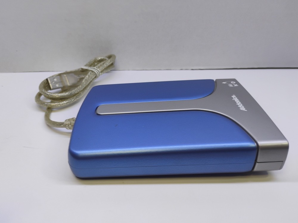 Addonics DIGIDrive All-In-One Flash Memory Reader Writer AEPDMD4