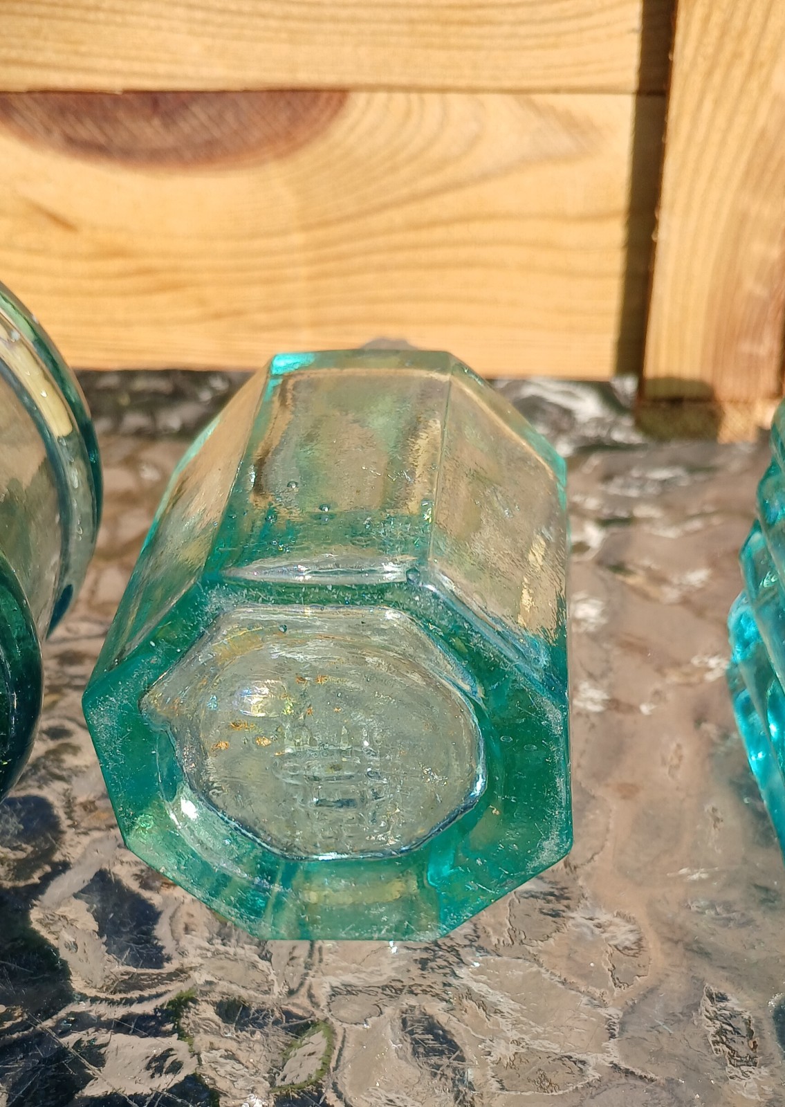 Green 19th C. Inkwell Lot of 3, Bubbles Ruff Tops