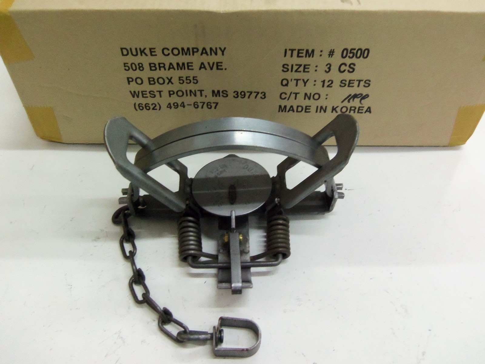 12 Duke # 3 Coil Spring Traps (1 Dozen) Beaver Bobcat Coyote Lynx Trapping 0500