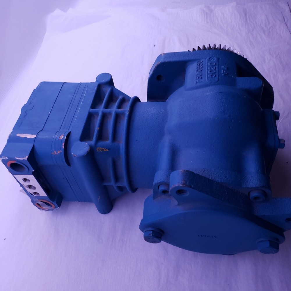 Bendix 5010806 BA-921 Air Brake Compressor