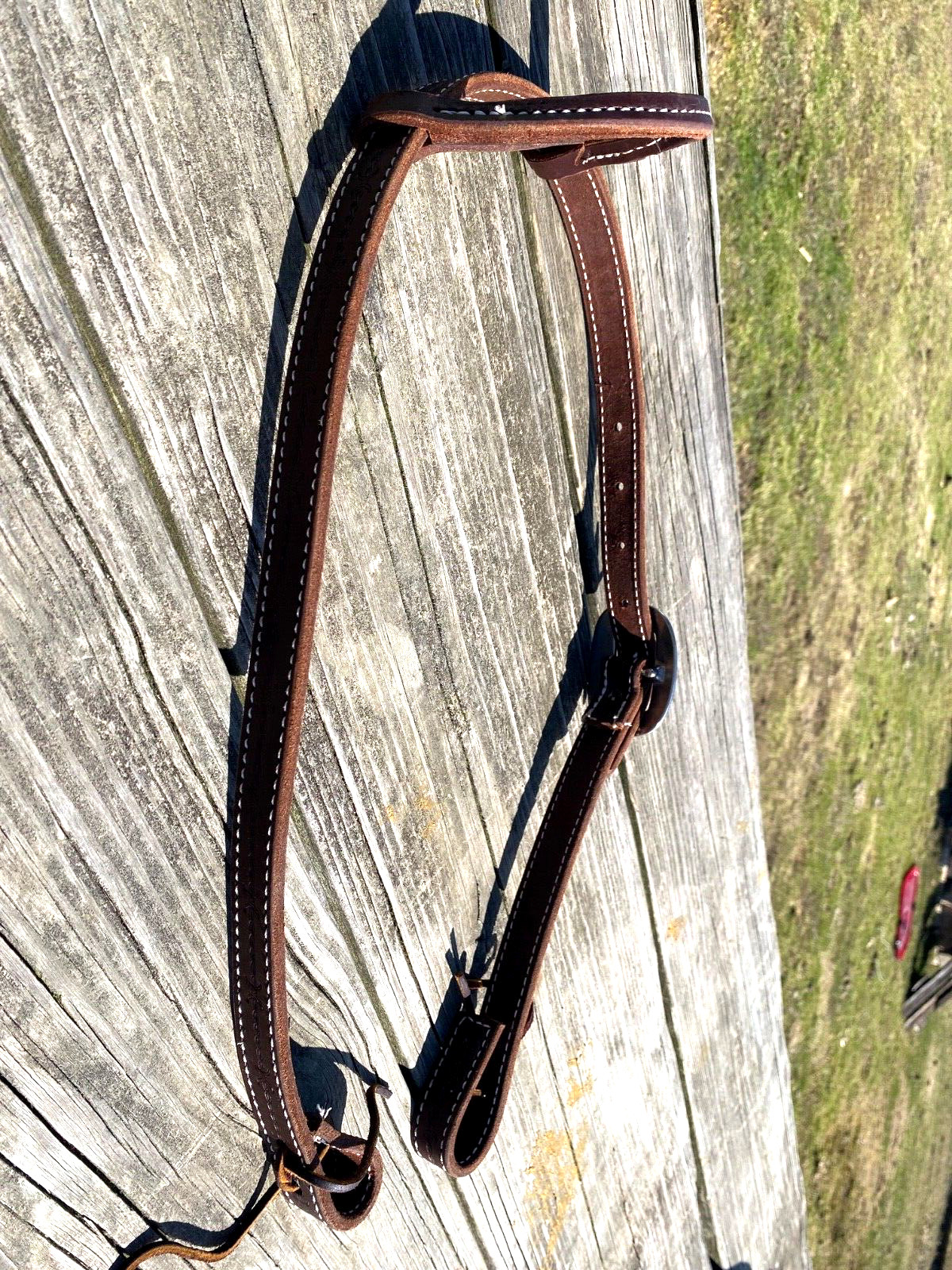 Amish made 1" barb wire tooled brown Western headstall w/Watt oval buckle
