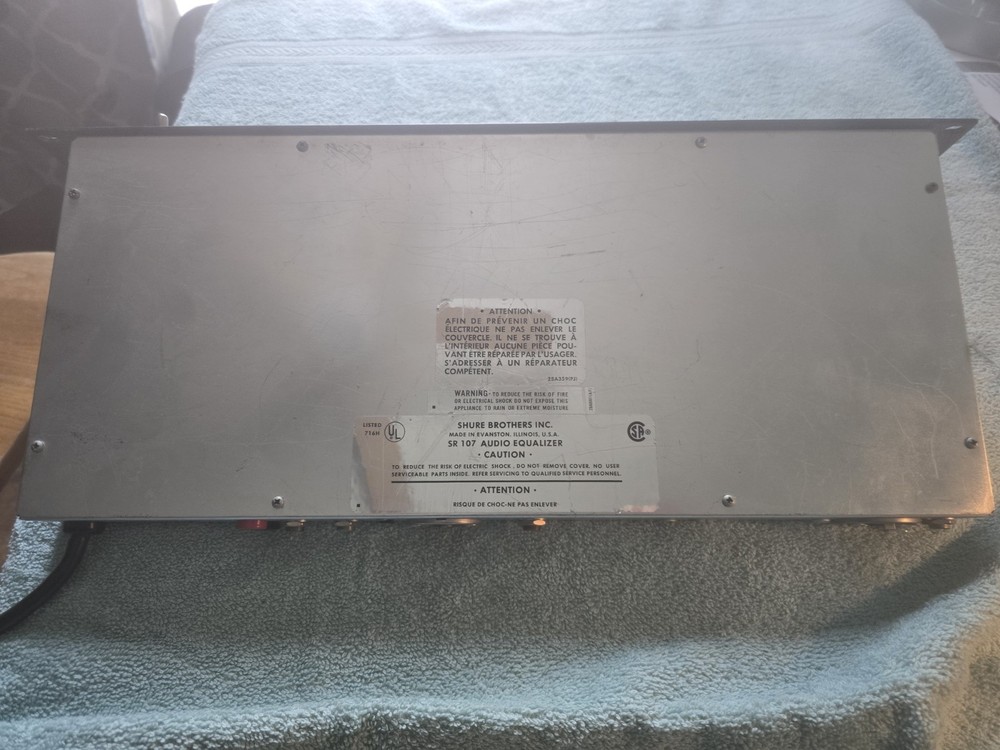 Shure Sr 107 PARAMETRIC EQ