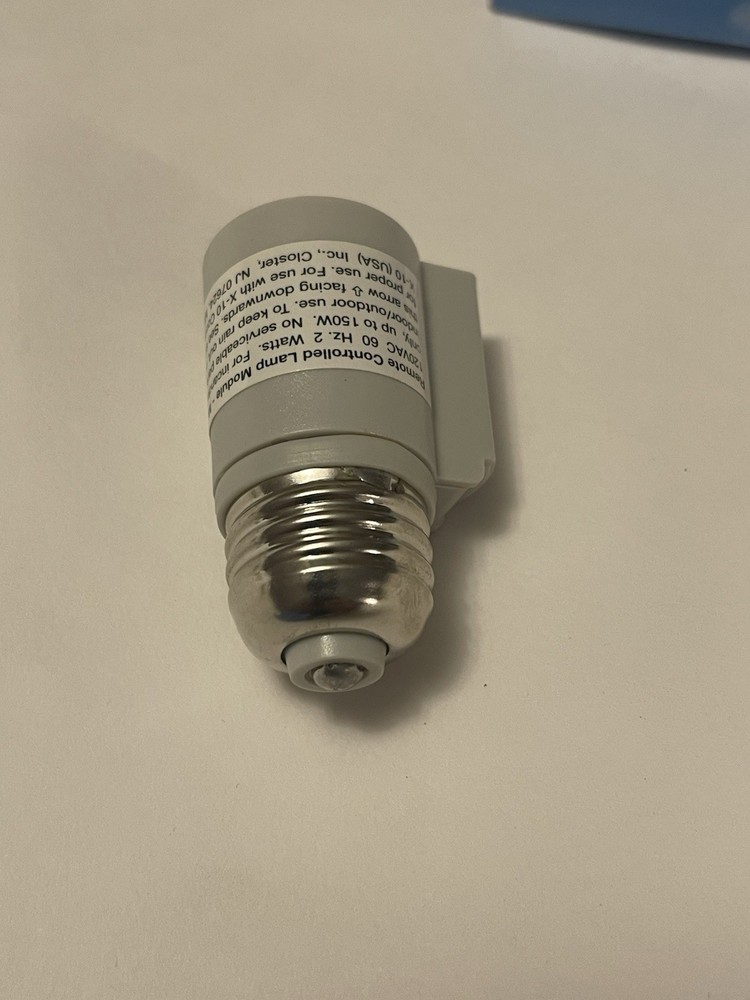X-10 Screw-In Lamp Module LM15A Remote Controlled Lamp Wireless Socket Rocket