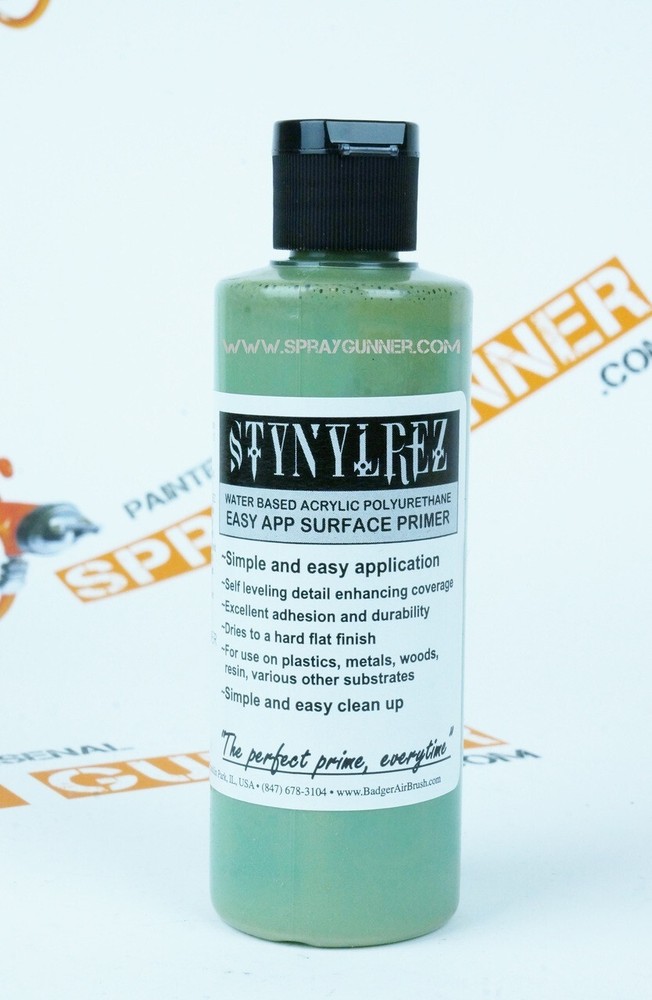 STYNYLREZ primer OLIVE GREEN
