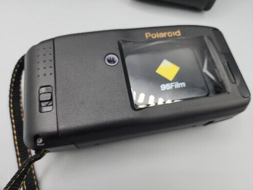 Polaroid Captiva SLR Camera Auto Focus Vintage Camera Flash & Case UNTESTED