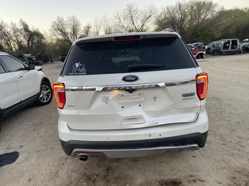 Camera/Projector Camera Rear Fits 16 EXPLORER 1014611