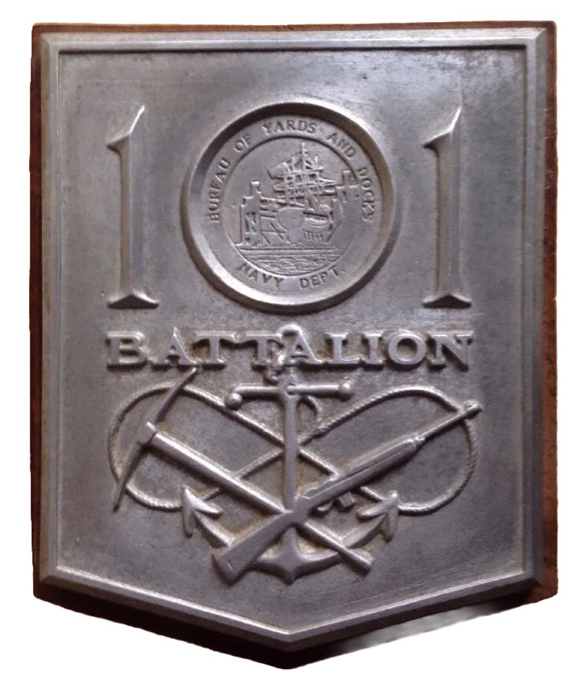 WWII U.S. NAVY 101ST NAVAL CONSTRUCTION BATTALION SEABEES ALUMINUM WALL PLAQUE