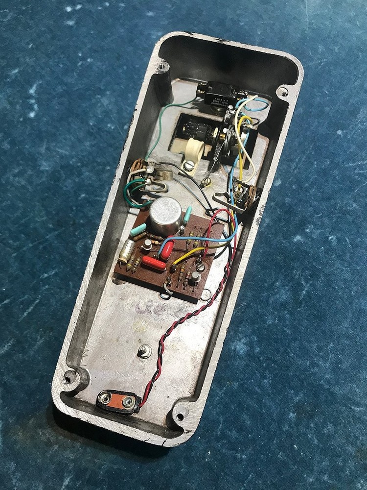 Vox 1970s V846