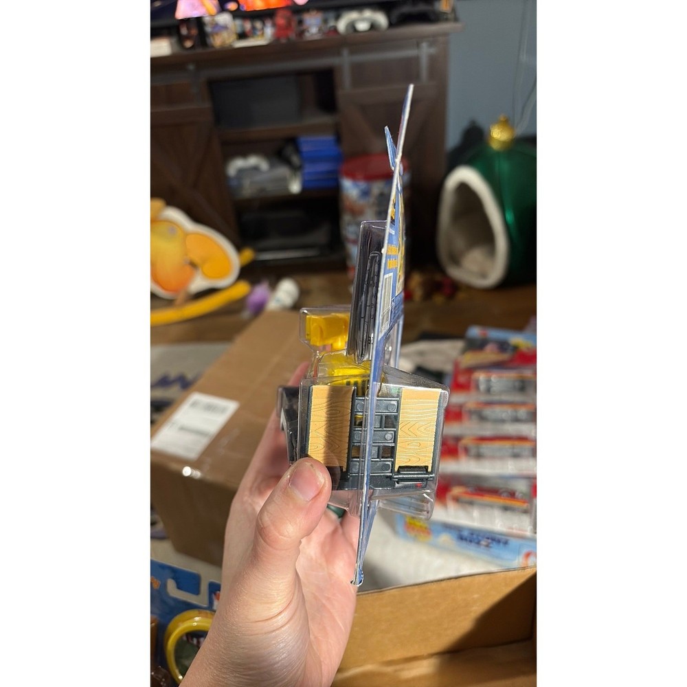 BOB THE BUILDER TAKE ALONG POWER GENERATOR WITH WORKING LIGHTS * DATED 2006