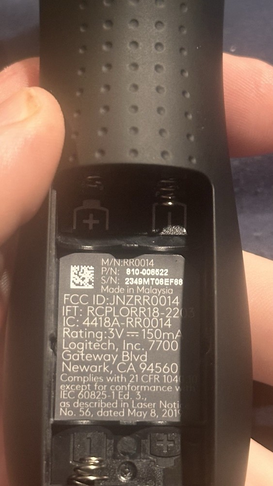 Logitech Professional Wireless Presenter w Green Laser Pointer & Built In Timer