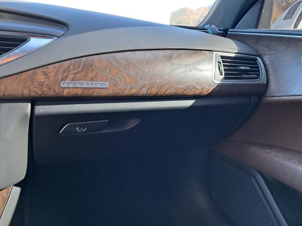 A7 AUDI   2013 Glove Box 4865939