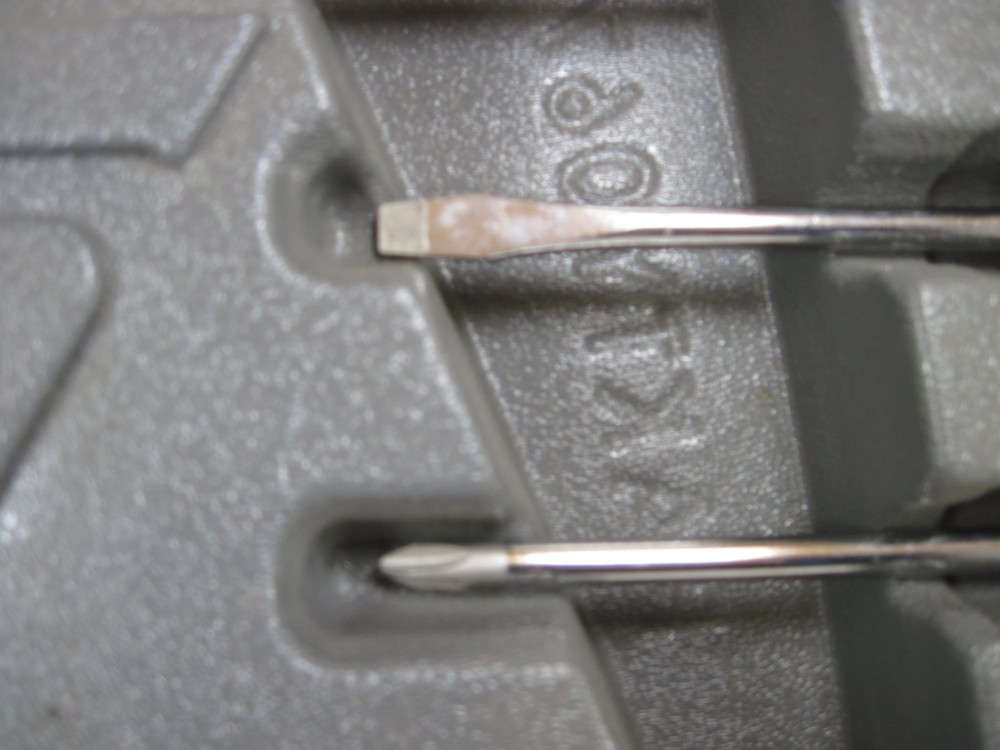 Snap On 8pc Combination Screwdriver Set With Tray Titanium NICE