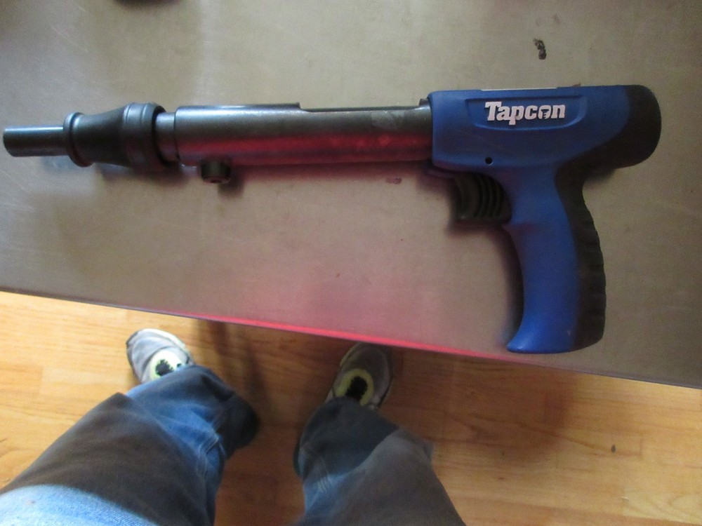 TAPCON RAMSET TOOL TP22, USED, GOOD CONDITION