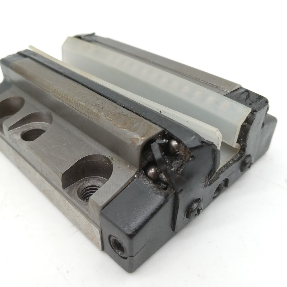 Thomson AG20A Linear Ball Bearing Carriage
