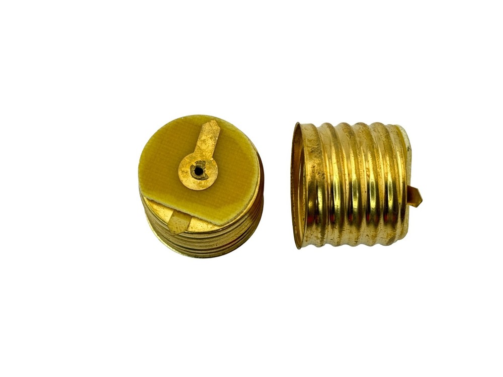 Rebaydo 2pcs E26 Screw Socket with Solderable Tabs