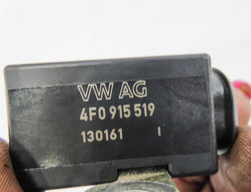 2014 AUDI Q7 (4L) BATTERY OVERLOAD PROTECTION SWITCH