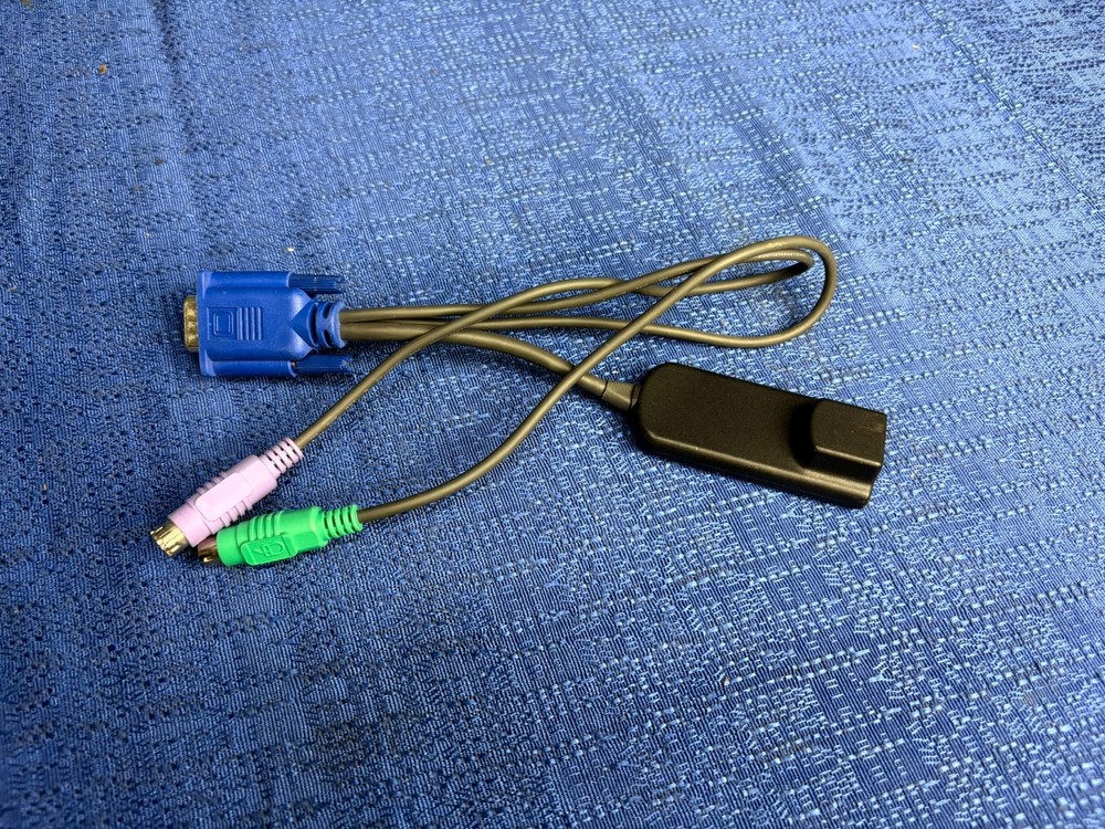 Avocent DSRIQ-PS2 520-255-002 PS2 KVM Server Interface Cable Adapter Module