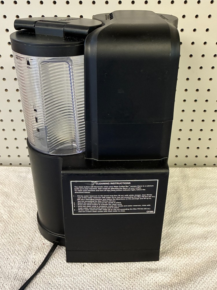 Ninja CF080-69 Coffee Maker Bar Brewer Automatic Programmable Powers On