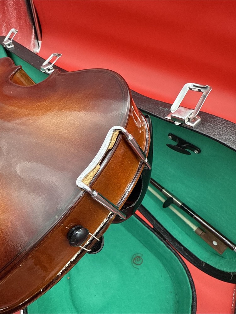 Bestler Violin w/Bow, Case, Extra Strings