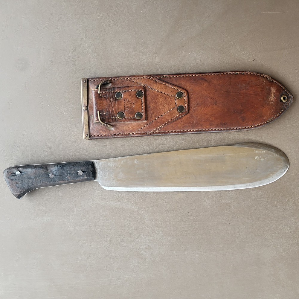 Vintage USMC Bolo knife with Sheath
