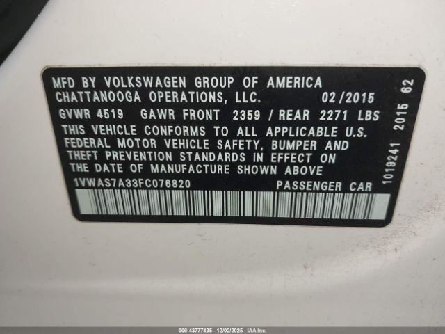 PASSAT 2015 Glove Box 4936879