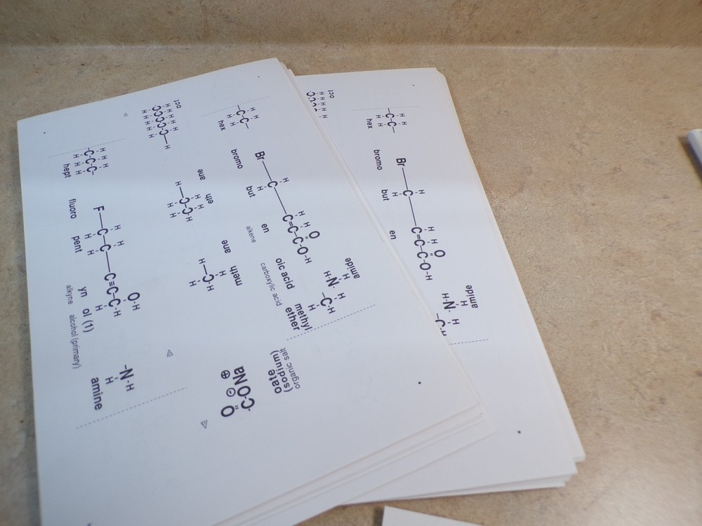 Vintage Periodic Table software Jon Clardy MacMendeleev from Trinity Software