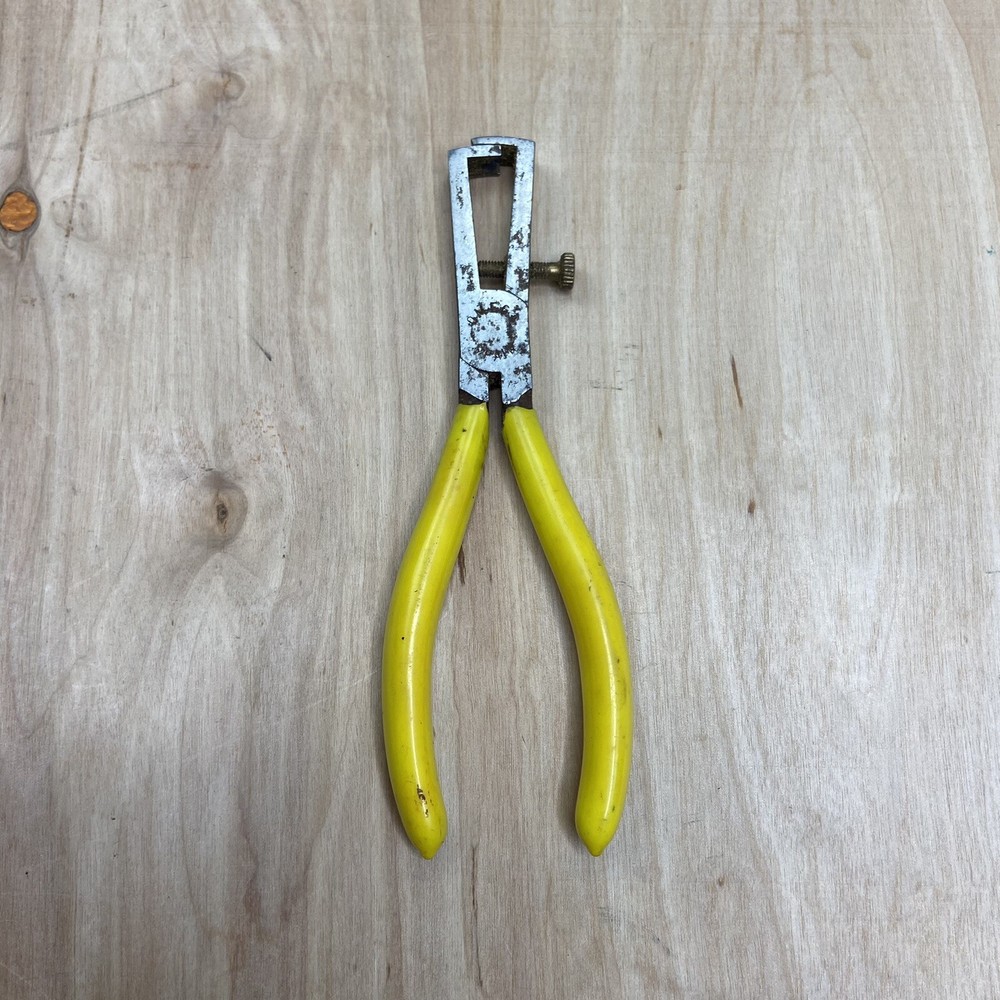 Omega Specialized Cutting Pliers Tool with Yellow Handle (Made in Spain)