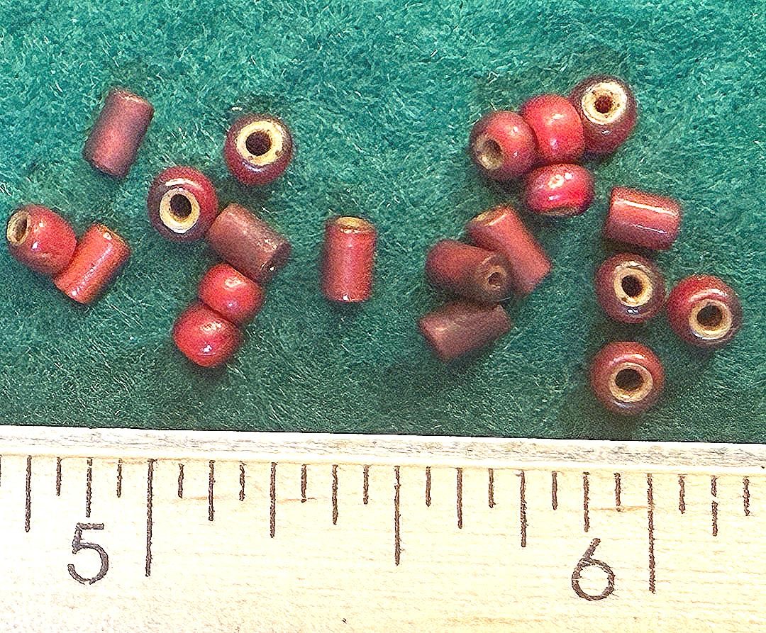 (20) Huron Indian Red White Heart Trade Beads Venetian Pre-1800 Small Size