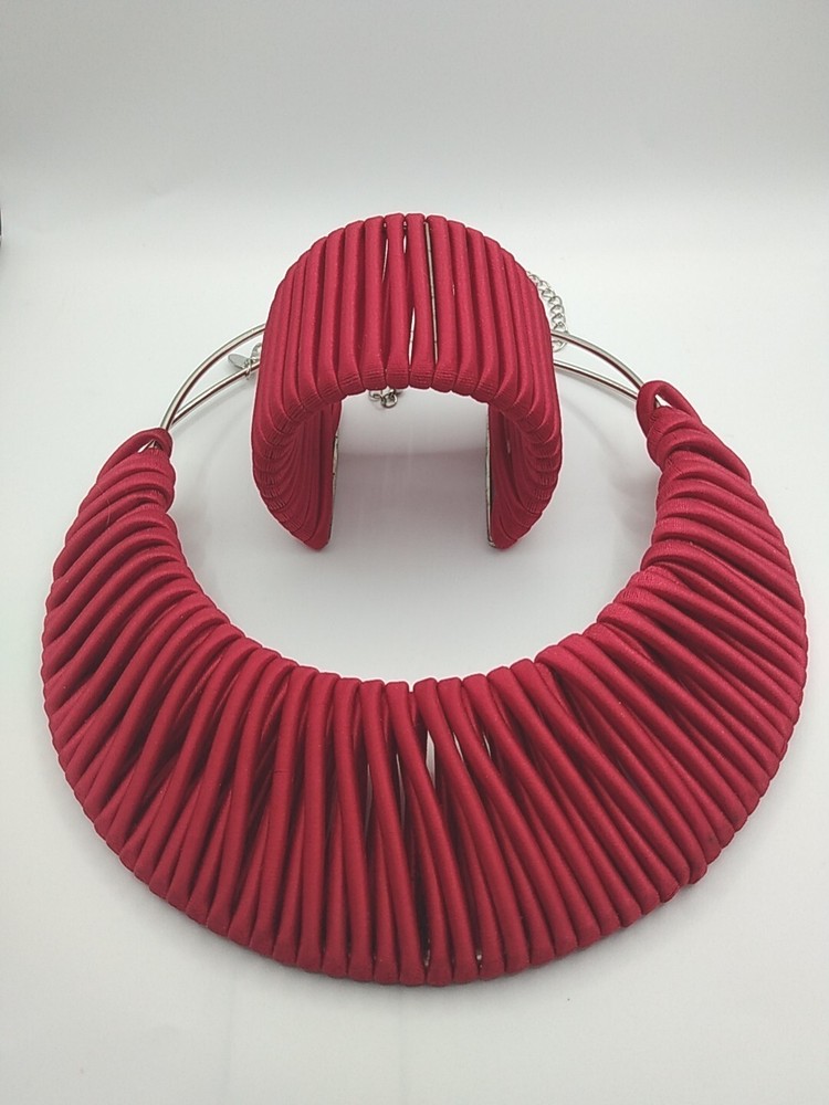 Unique Red Choker And Bracelet Set