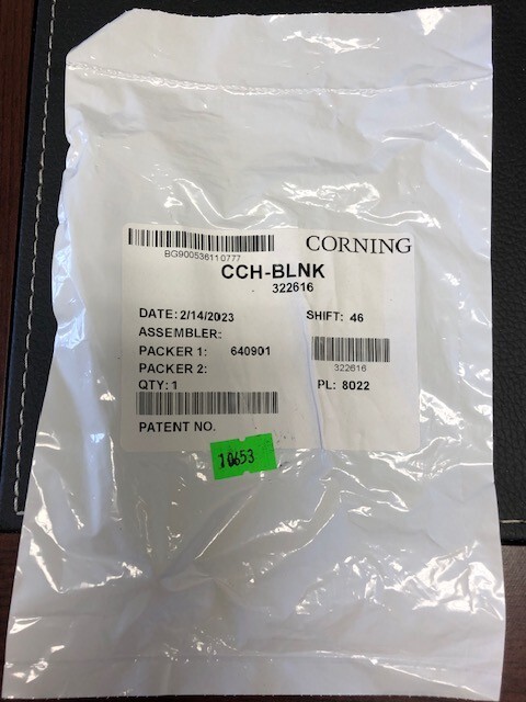 Corning CCH-BLNK, ADAPTER PANEL