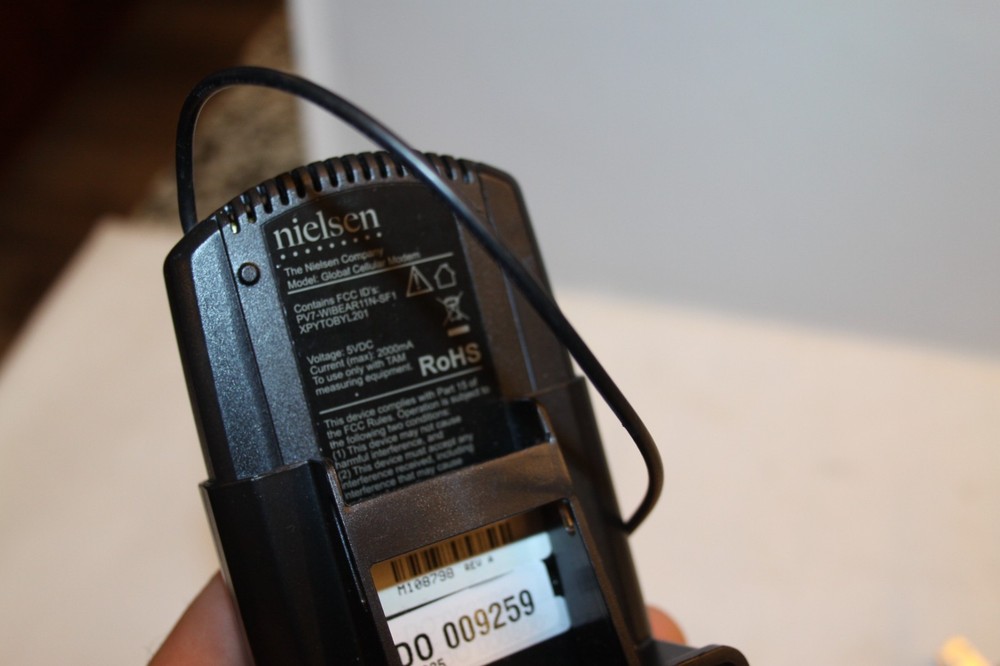 NIELSEN GLOBAL CELLULAR MODEM and POWER DOCK 2