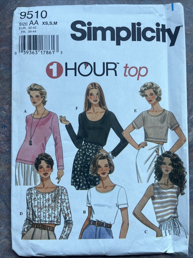 Simplicity Top Sewing Pattern 9510 XS S M Create 5 Stylish Tops - Knits Pattern