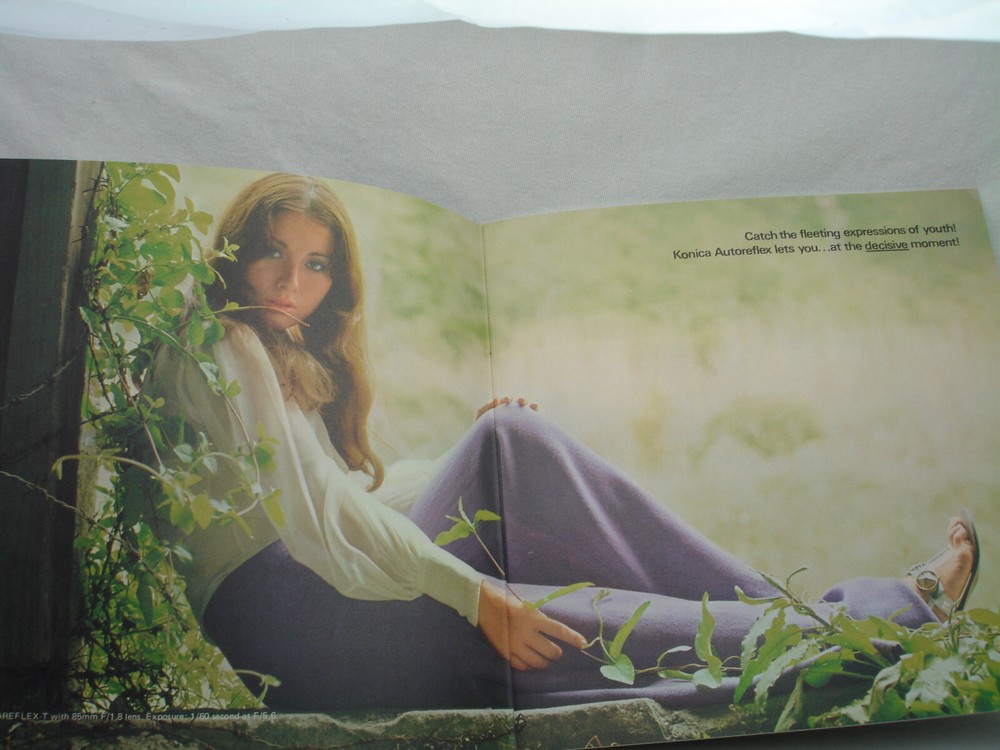 KONICA AUTOFLEX CAMERA BROCHURE / BOOKLET