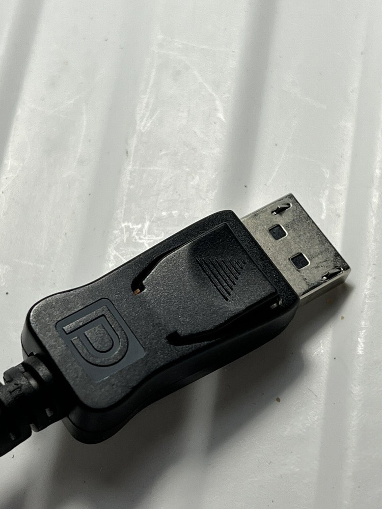 Hotron 6Ft M-M DP Display Port Cable E246588 Locking