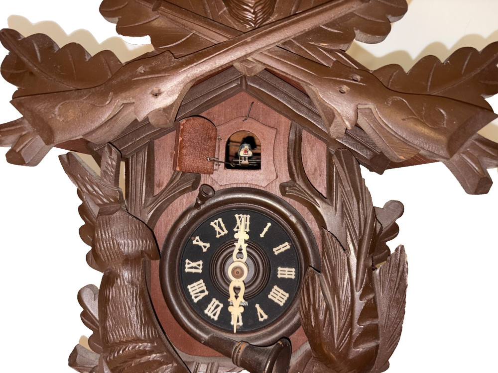 German Black Forest 16" Cuckoo Clock,Rabbit,Deer, Pheasant, Guns