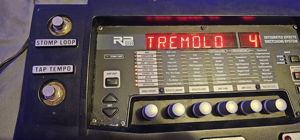 DigiTech RP1000 Multi-Effects Guitar Effect Pedal