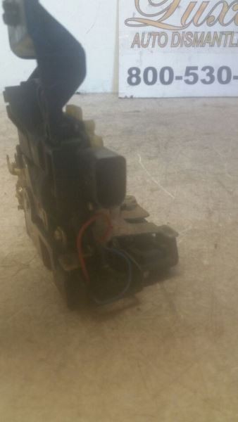 2001 Passat, OLD - - Left Front Lost Actuator - 185096