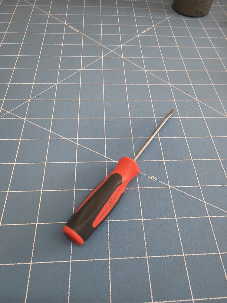 Snap-on 1/8” Screwdriver, SHD304