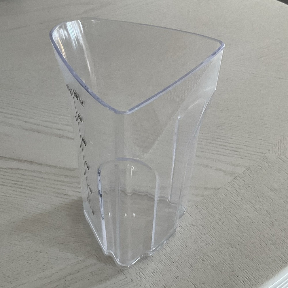 BLACK & DECKER Juicer Measuring Cup Extractor Replacement Part JE2200B