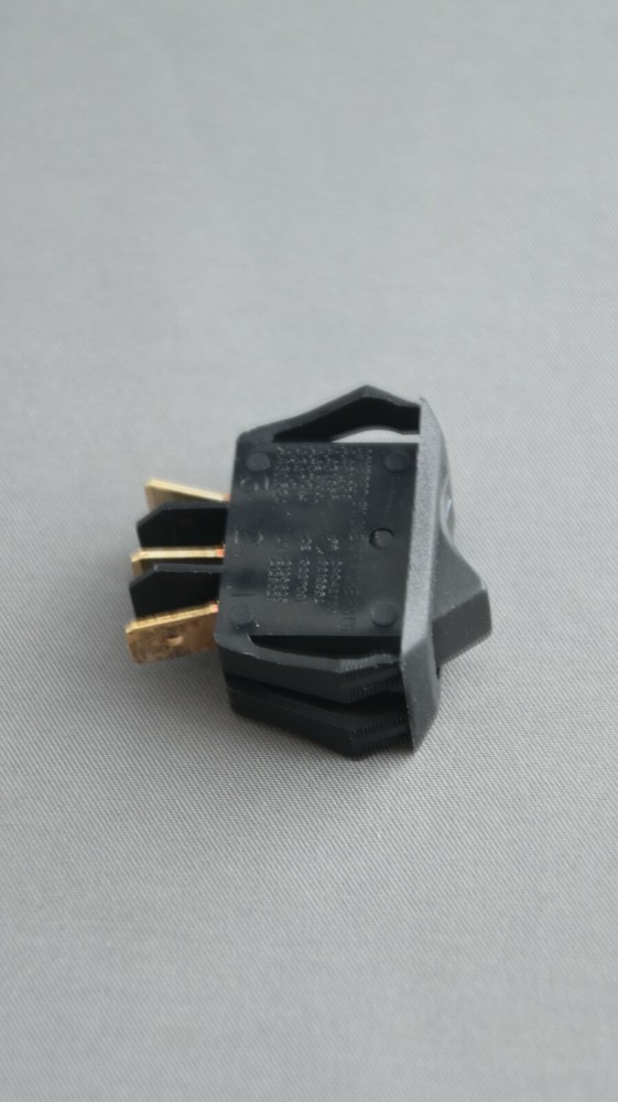 Carlingswitch RC911-RB-B-0-N